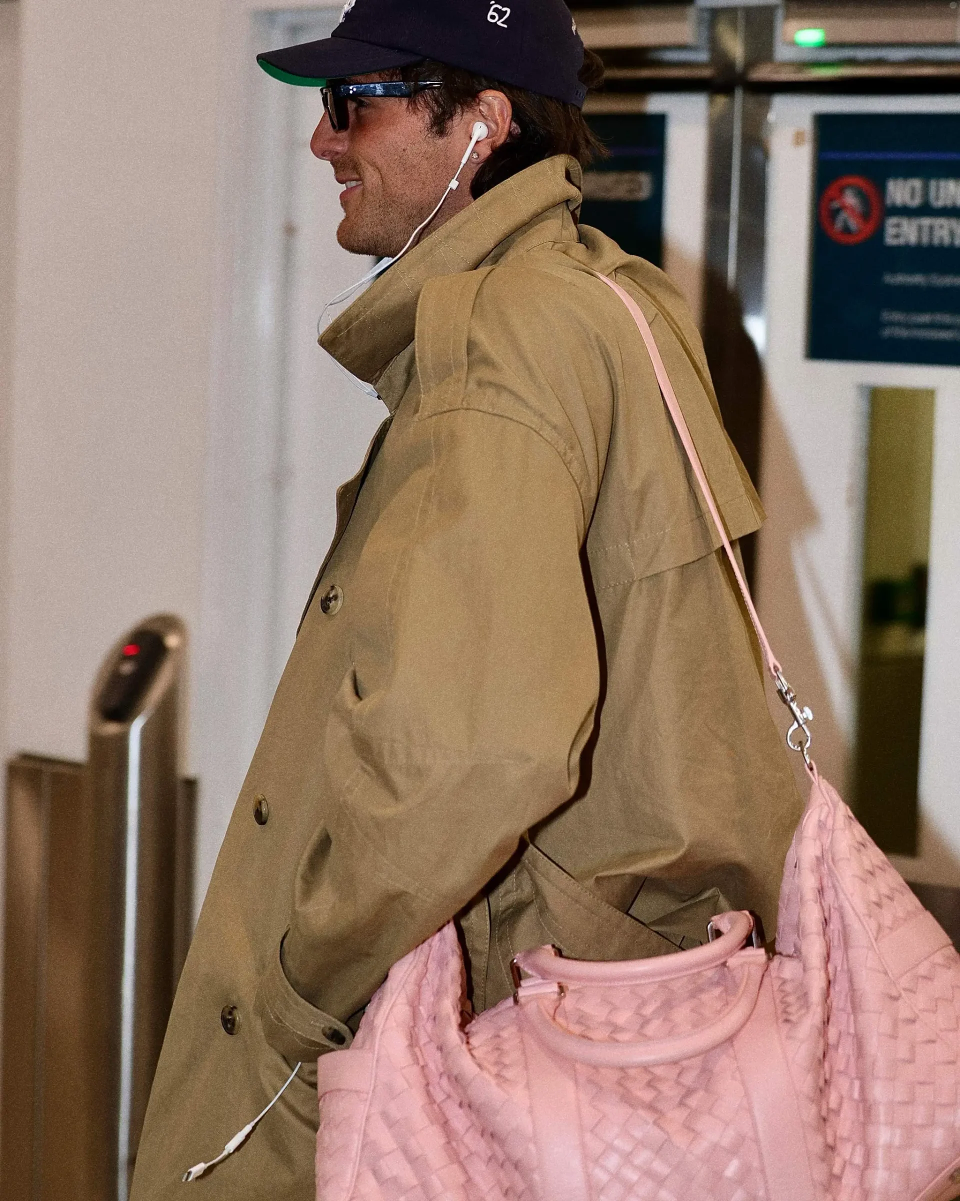 Why Everyone is Dressing Up for the Airport Again - Jacob Elordi
