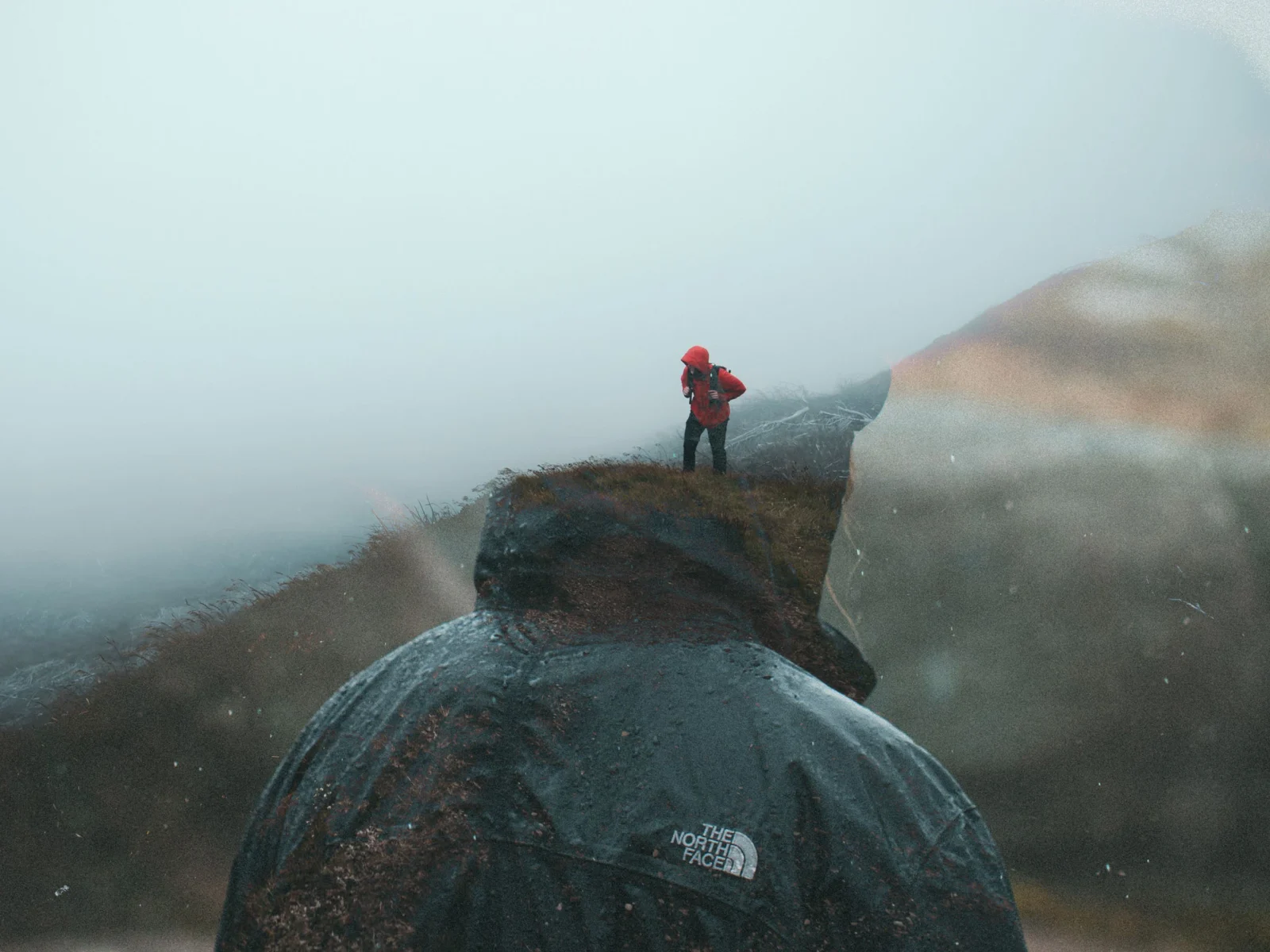 WELLNESS-Before-You-Go-Full-Mountain-Man-Learn-What-to-Pack-for-Your-First-Hike-Landscape