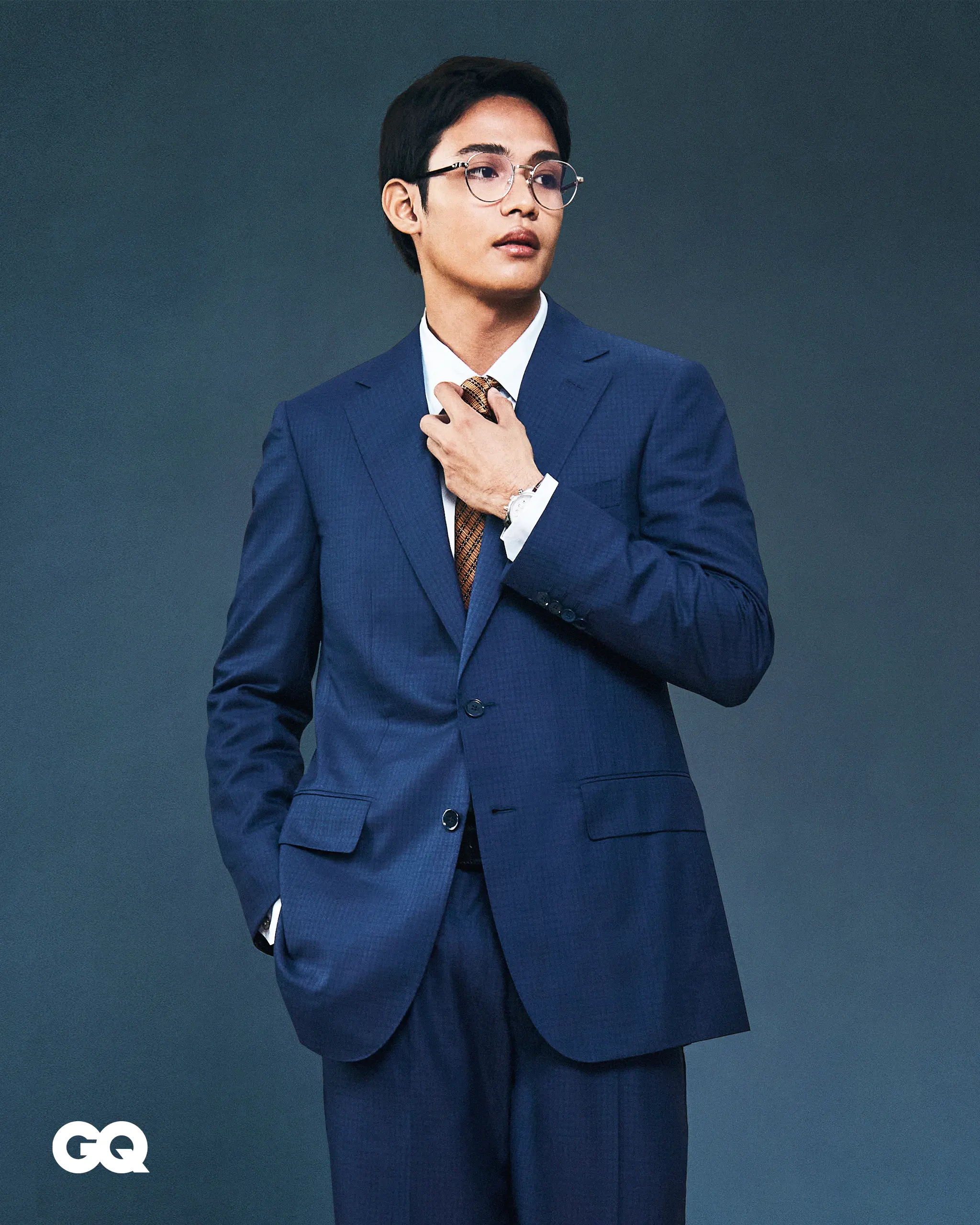 Men Can Dress So Much Better with the Help of Color Analysis