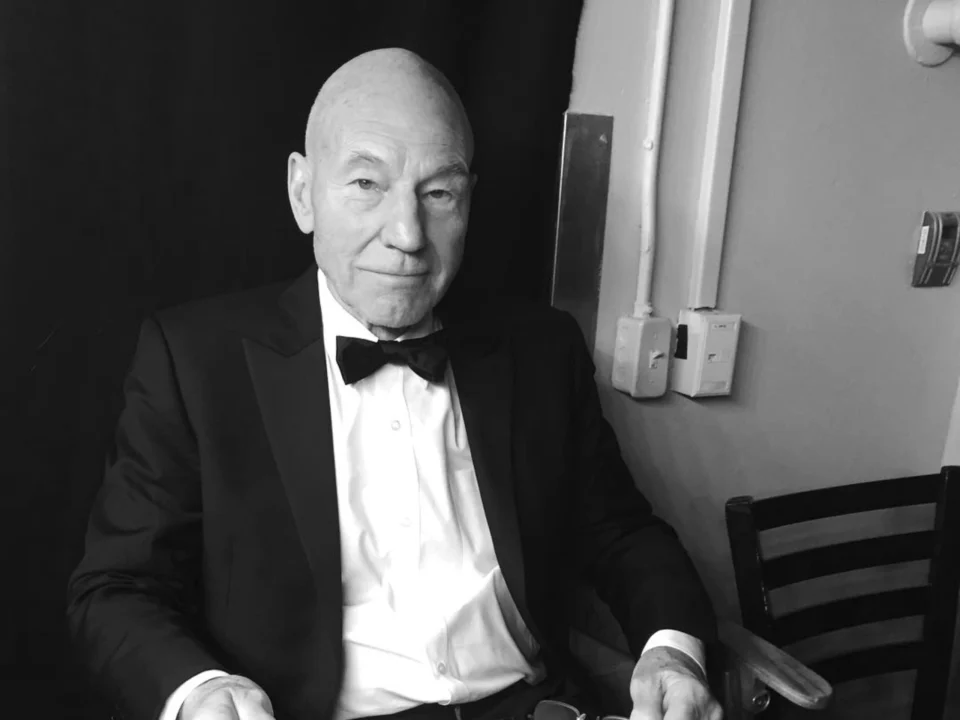 Patrick Stewart SEMI SQUARE